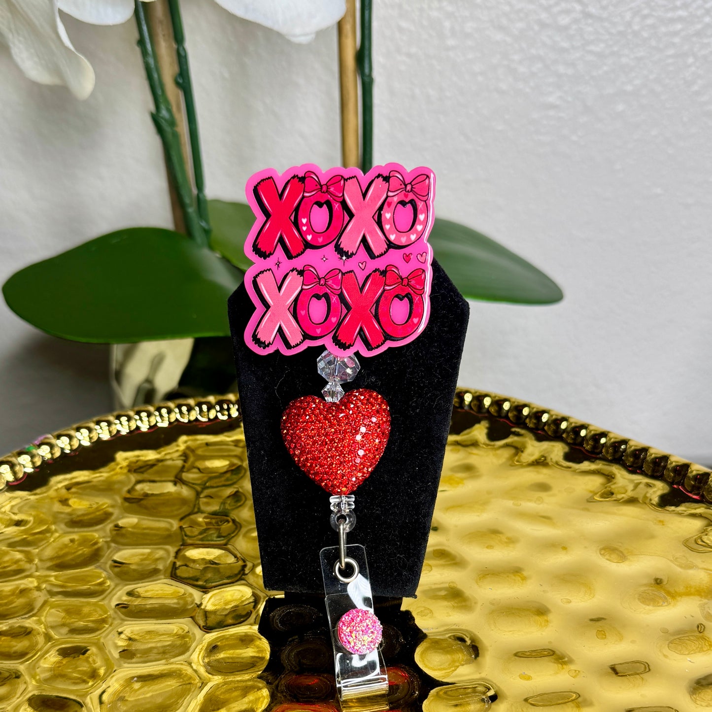 XOXO Retractable Badge