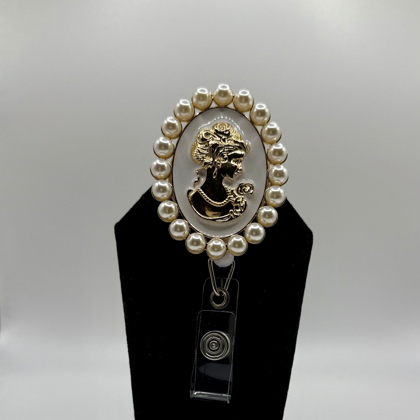 Pearl Cameo Badge Reel